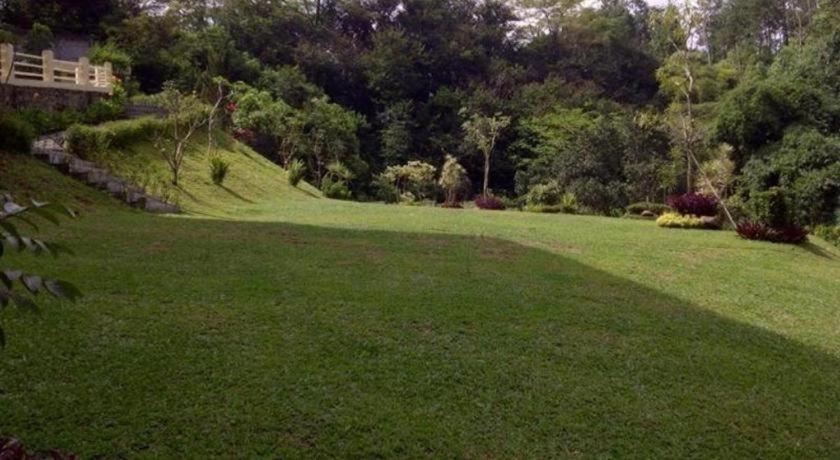 Alam Permai Hotel Bandung Exteriér fotografie